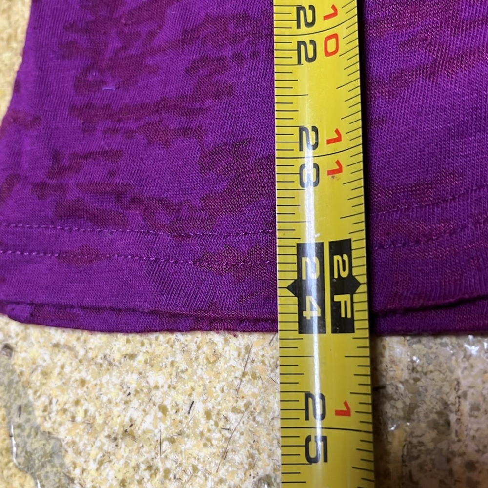 EUC Maurices long sleeve purple top - Picture 8 of 8